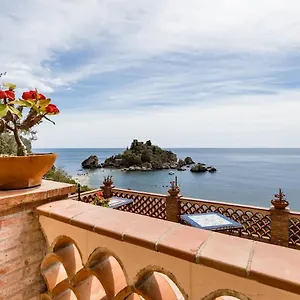 Il Pescatore Isolabella Affittacamere Taormina